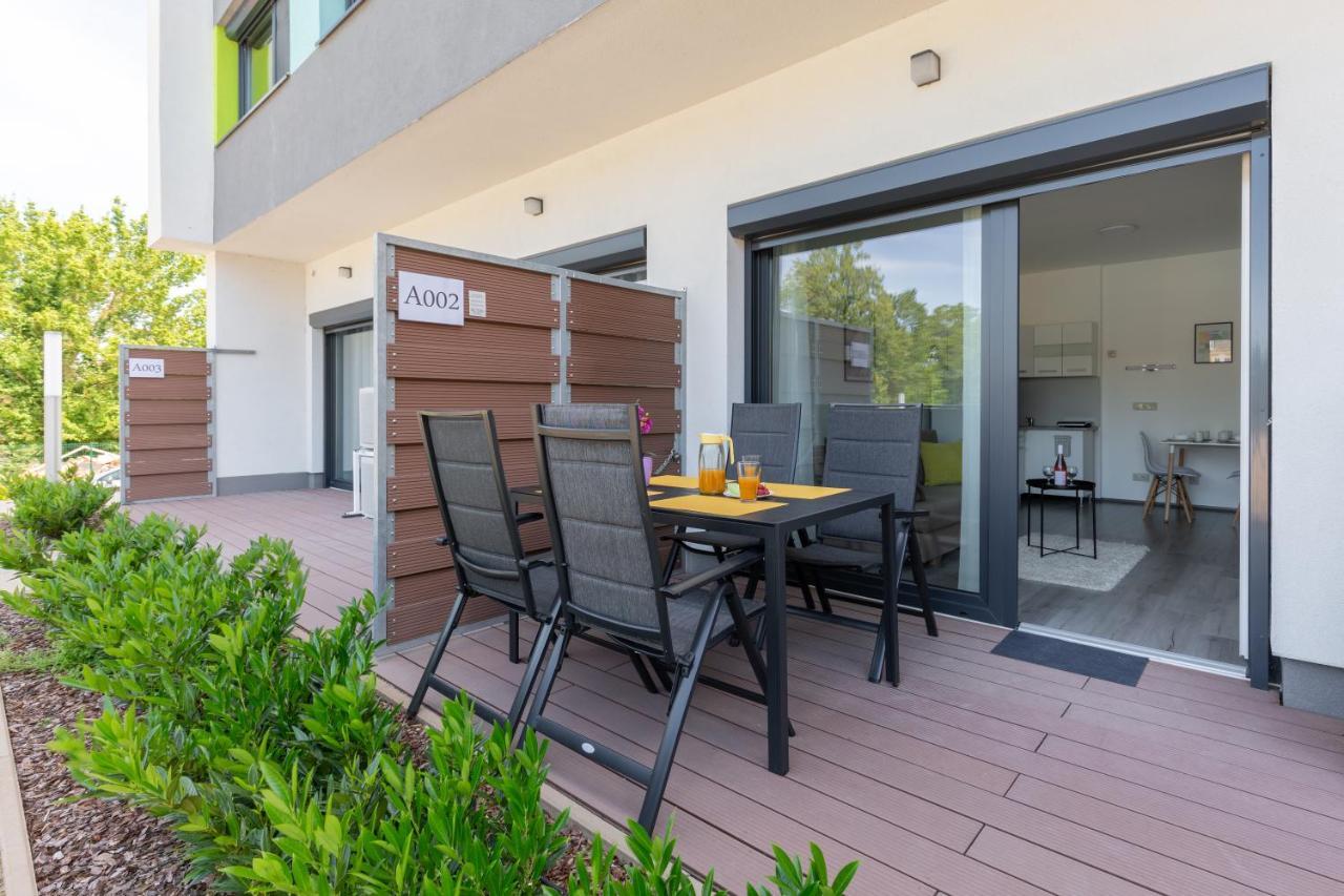 Aparthotel Pauzo Balaton Balatonföldvár Exterior foto