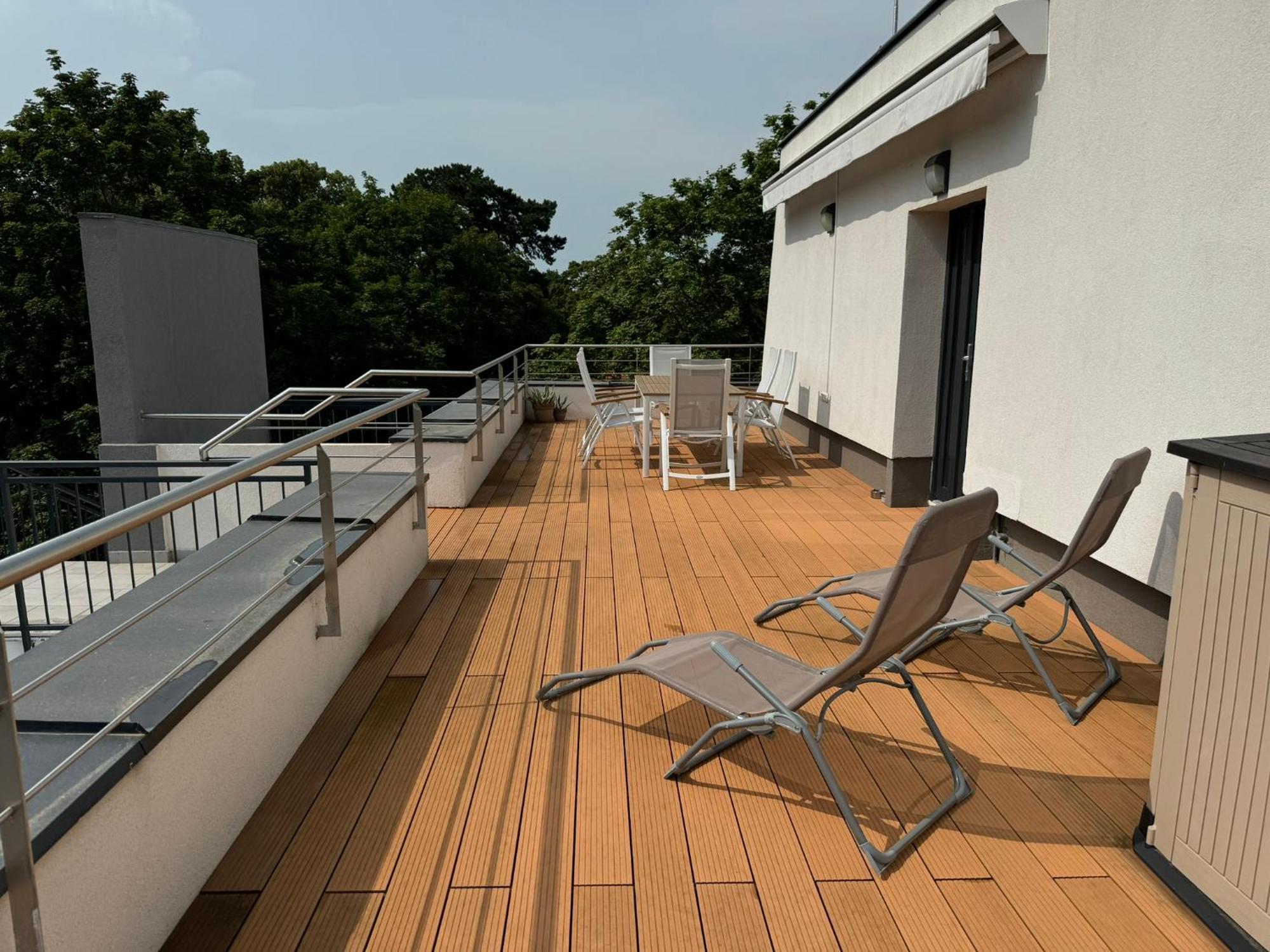 Aparthotel Pauzo Balaton Balatonföldvár Exterior foto