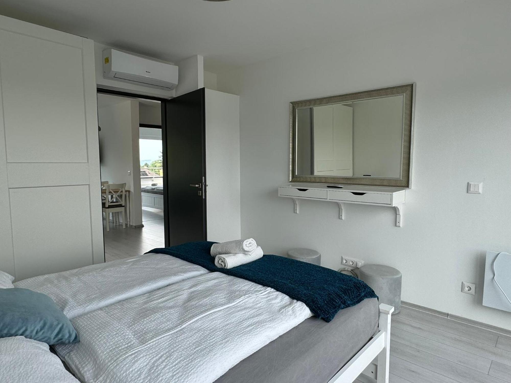 Aparthotel Pauzo Balaton Balatonföldvár Exterior foto