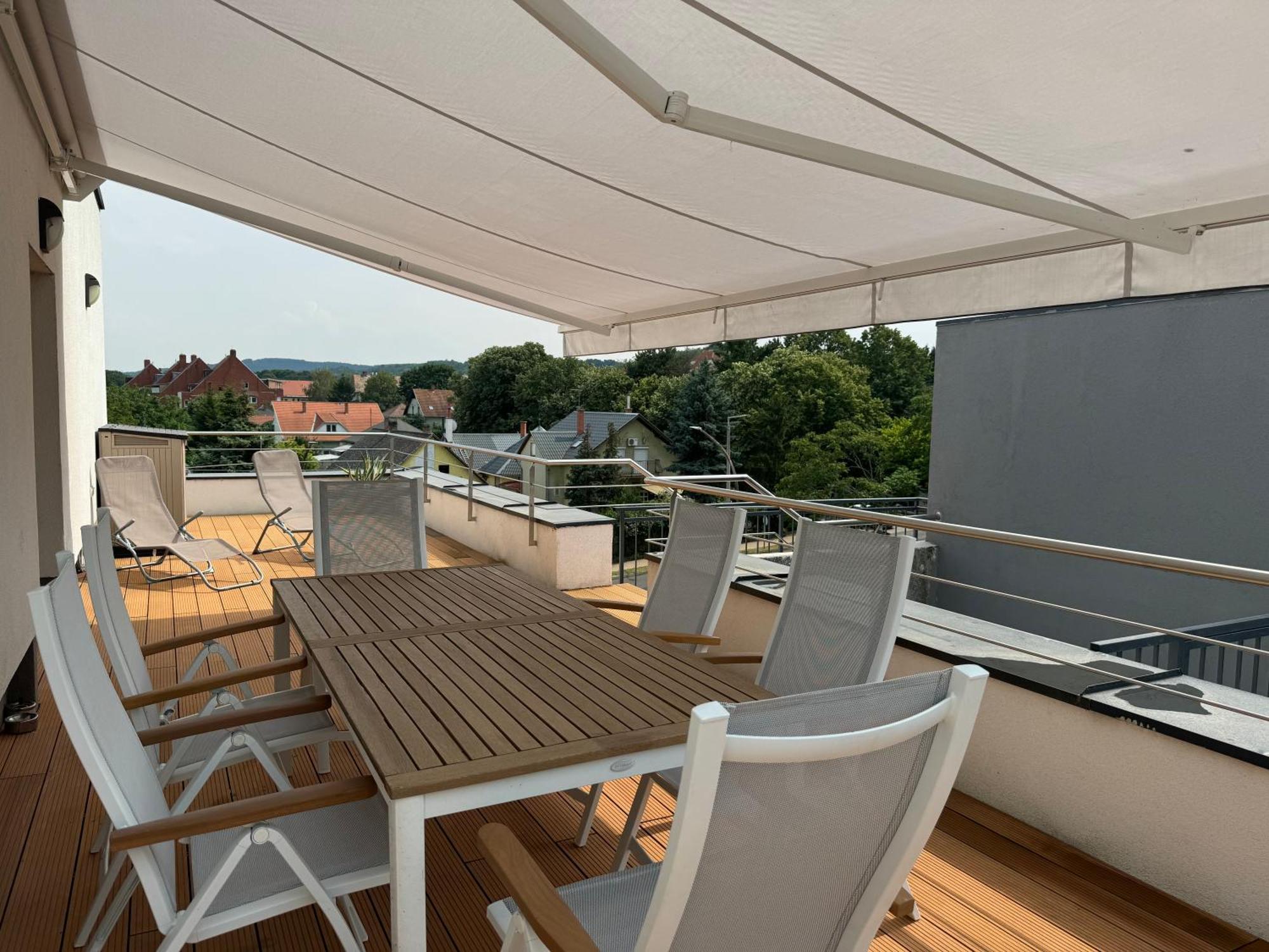 Aparthotel Pauzo Balaton Balatonföldvár Exterior foto